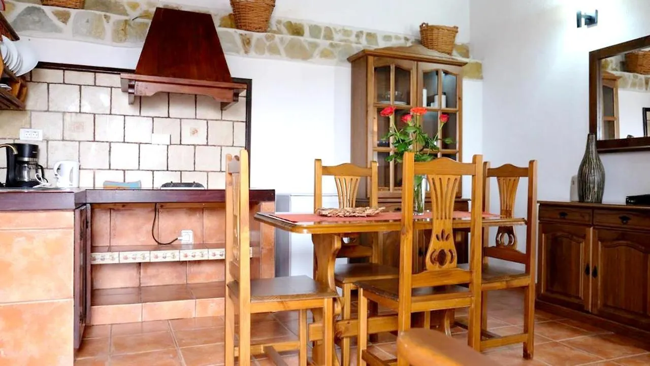 Charming Apartment In Los Silos 80M² With Terrace
